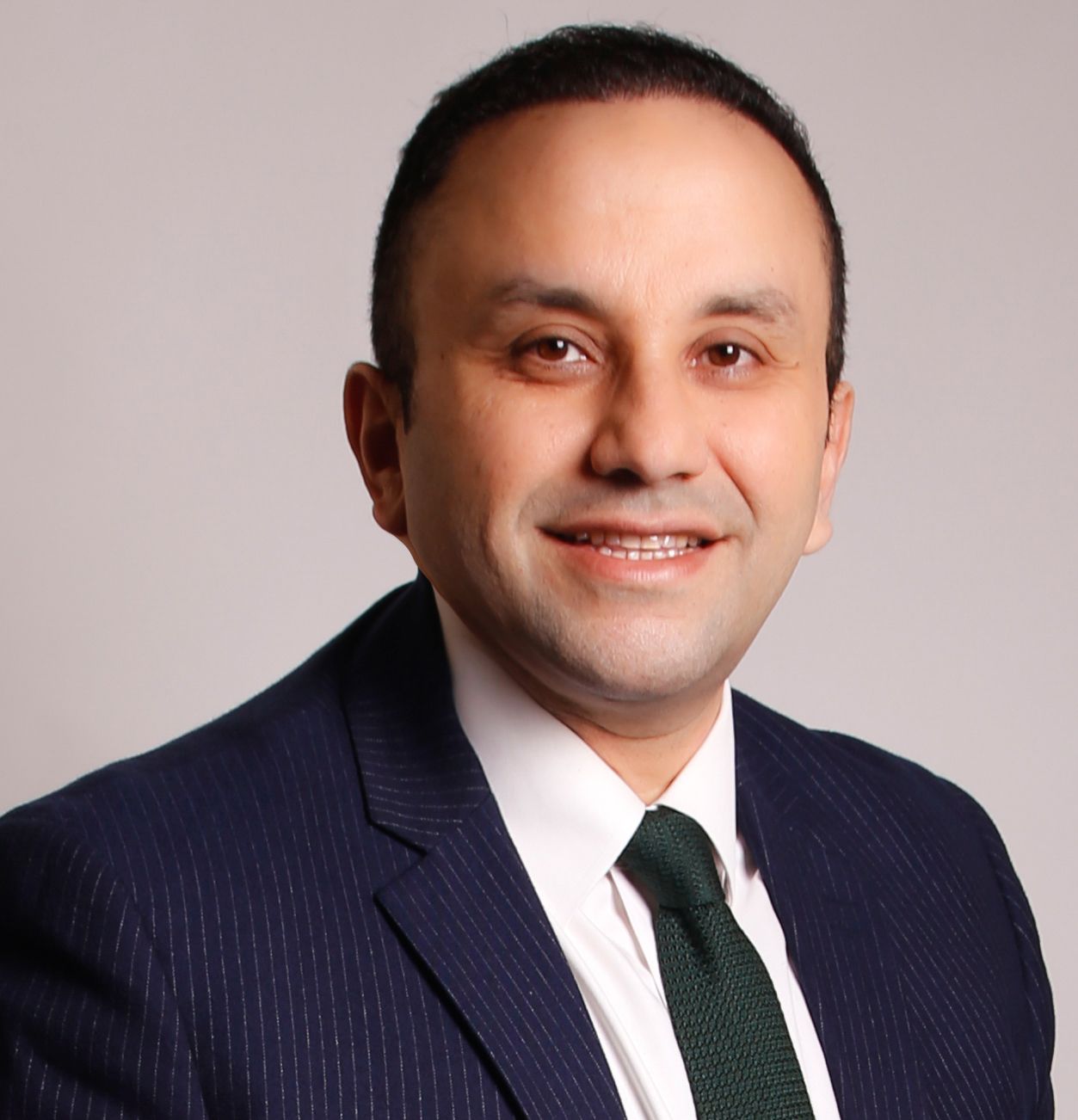 Professor Mo Imam portrait